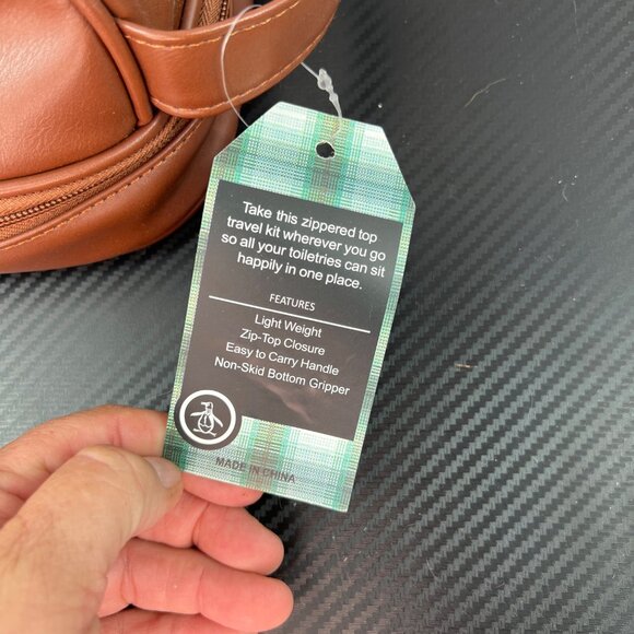 Penguin By Munsingwear Mens Leather Travel Kit Bag W/ Zip Closure & Carry Handle - Picture 4 of 13